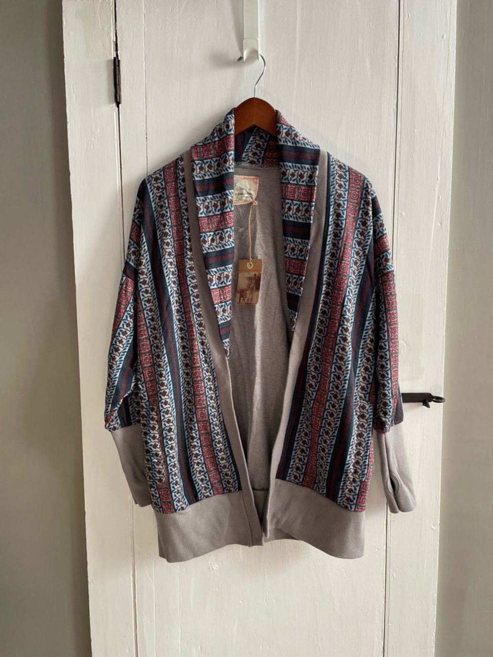Relaxed Fit Open-Front Kimono Wrap Style Cardigan Bohemian Inspired Pattern Sz S